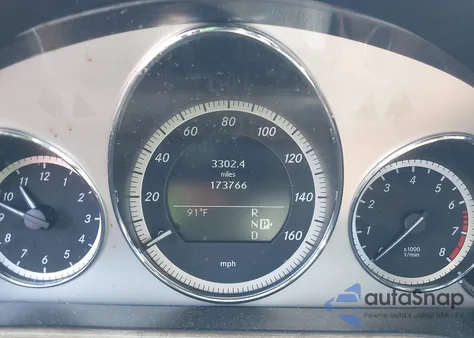 2011 Mercedes-Benz E 350 4Matic из США, поврежденный, VIN WDDHF8HB4BA444345